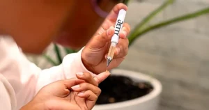 Jetty-Extract-Solventless-Dablicator-Finger-Tip-Oral-Dosing