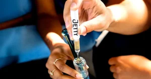 Jetty-Extract-Solventless-Dablicator-Topping-Flower-Sherlock-Bow