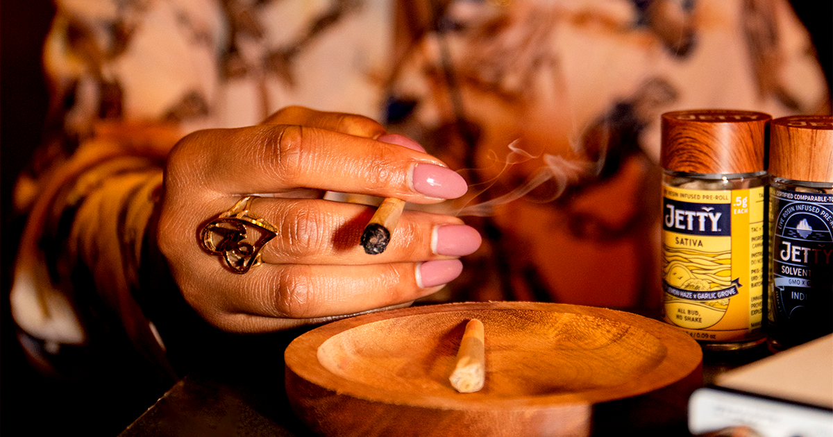 Jetty-High-THC-Infused-Pre-Rolls-Terpenes-Flavor-Studio-Joints