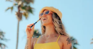 Live-Resin-vape-surfer-stoner-roller-girl